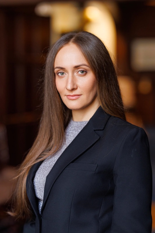 Portrait of Marina Rogova, nurse practitioner and clinical director
